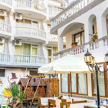 Hotel Yanis Lozenets Ngoại thất bức ảnh