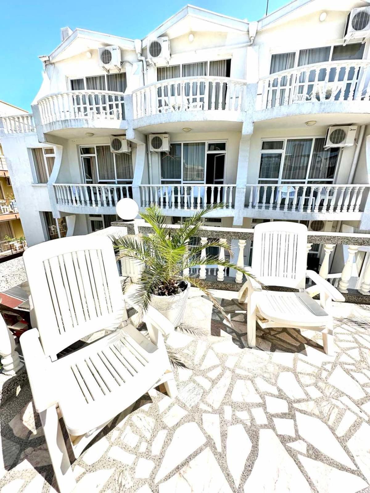 Hotel Yanis Lozenets Ngoại thất bức ảnh
