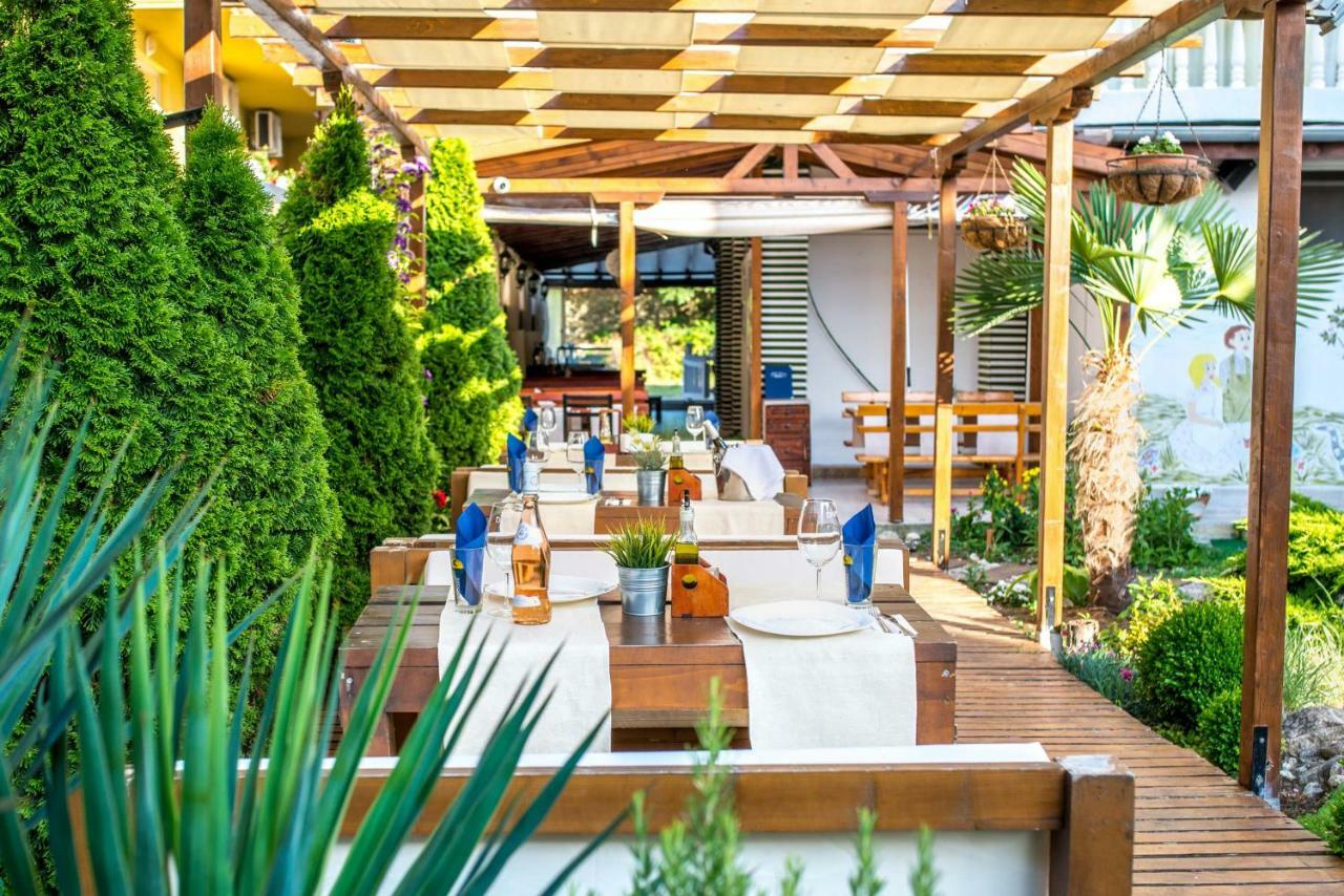 Hotel Yanis Lozenets Ngoại thất bức ảnh