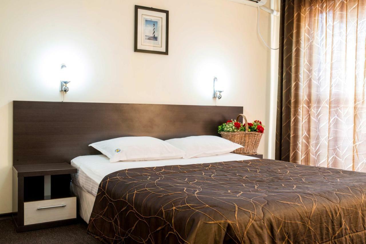 Hotel Yanis Lozenets Ngoại thất bức ảnh